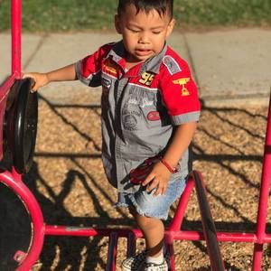 Meet your Posher, Malia